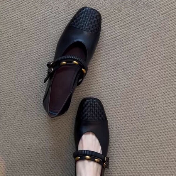Retro woven autumn Mary Jane shoes square toe with a strap low-cut
