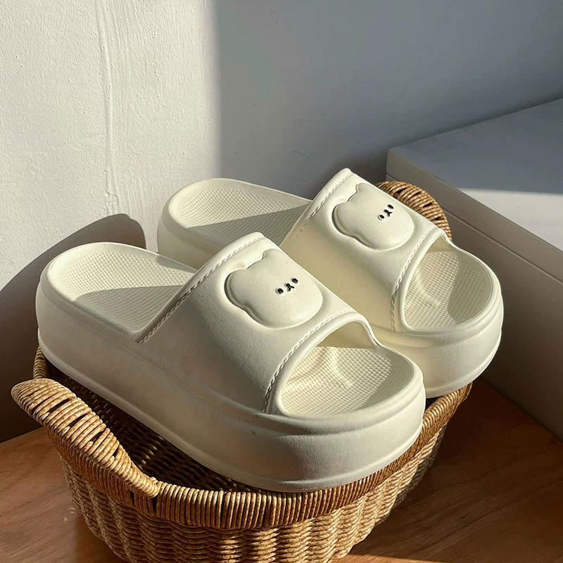 Женские сандалии на толстой подошве для улицы, модная новинка лета 2025 года, пляжные сандалии с отверстиями, два варианта ношения.