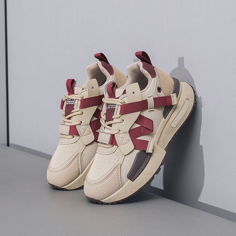 Zapatos de papá para mujeres 2025, nuevos zapatos deportivos universales zapatos de entrenamiento de capa de altura casuales zapatos de mujer al aire libre zapatos Gump