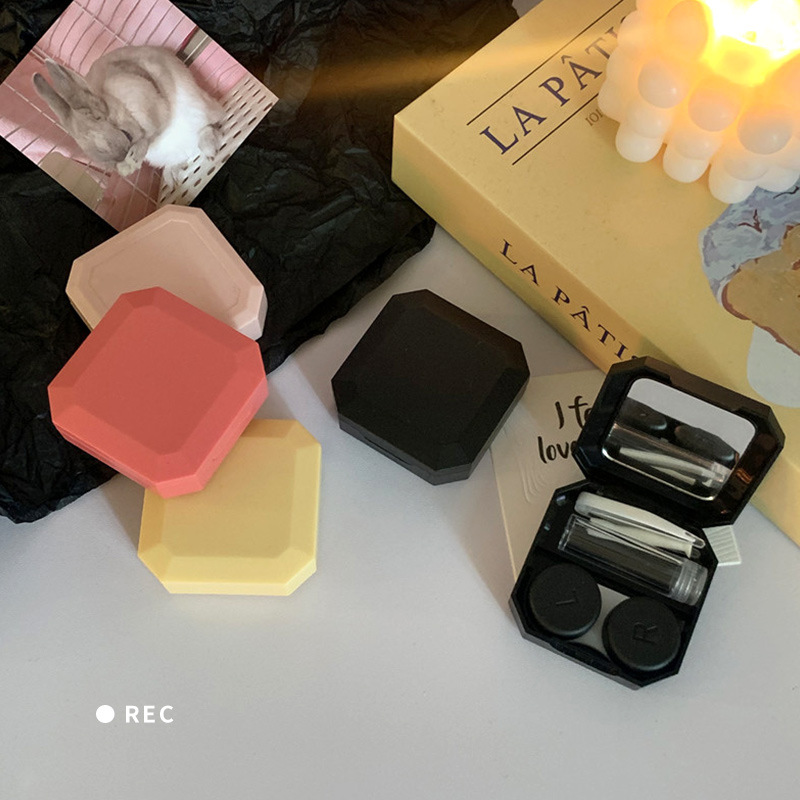 隱形眼鏡盒美瞳收納盒子護理盒便攜吸棒高級感簡約鑷子伴侶盒輕便