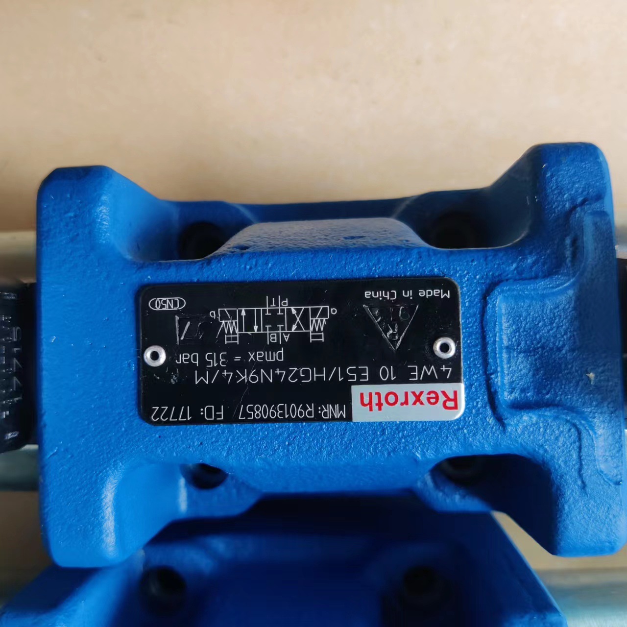 4WRZE32W8-520-7X/6EG24N9K31/F1D3M力士乐REXROTH液压阀现货