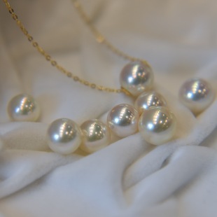 �ձ�Akoya��Ȼ��ˮ����··ͨ��18K���R��⽛��ٴ���i朵���