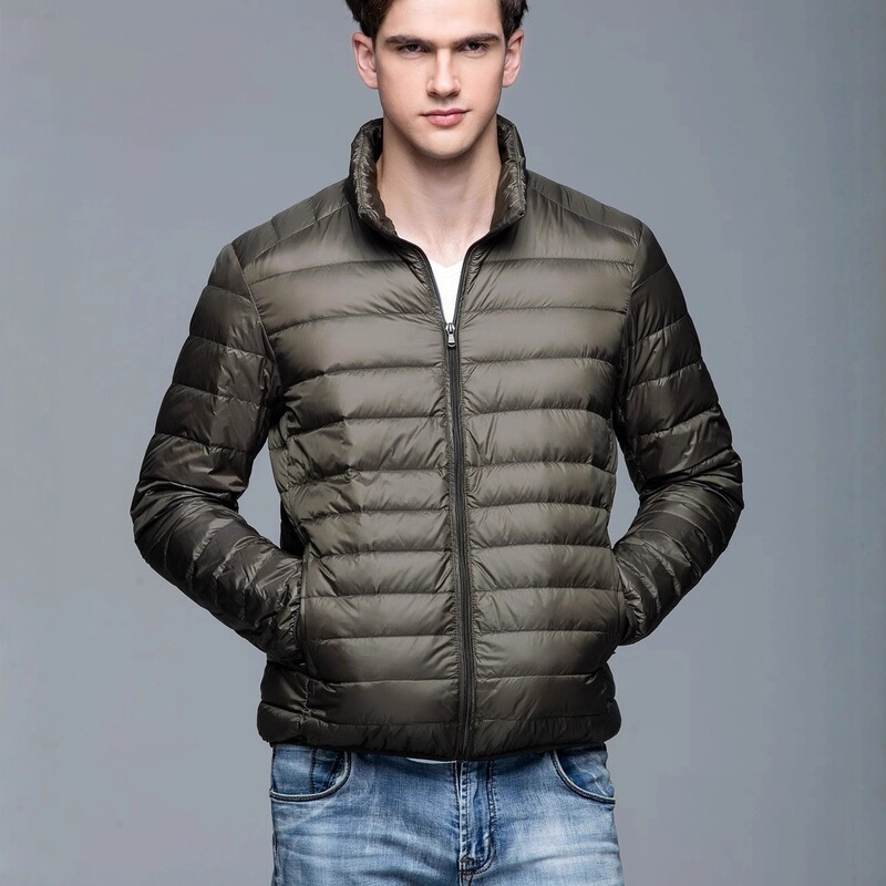 2025 New down Jacket Men's Lightweight Jacket Lightweight Hooded Stand Collar White Duck down Portable Jacket