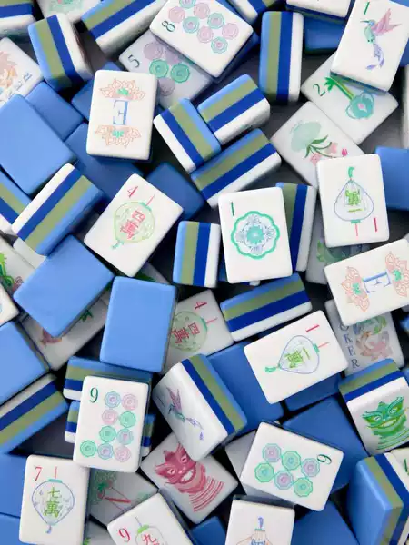 No. 32 Haze Blue Acrylic American-Style Mahjong Tiles for Leisure and Entertainment, Hand-Crafted Mahjong, 160 Tiles in Stock
