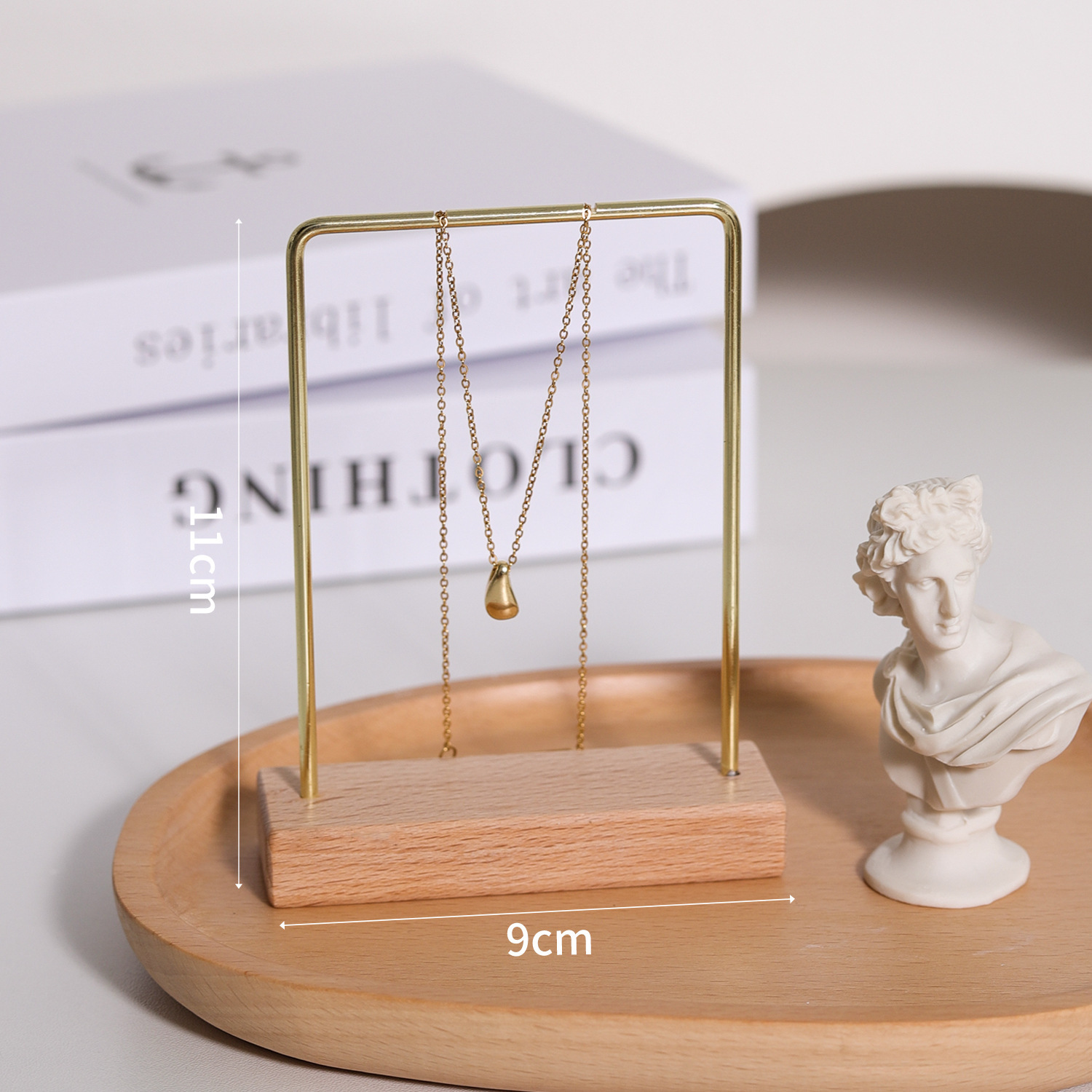 ��������չʾ�� ����ԭľ��Ʒ���ɼ� ���йҼܶ���������Ʒ�ܿ羳