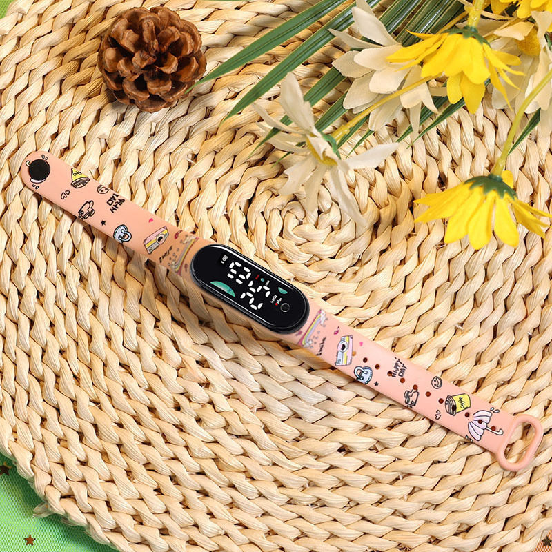 2024 explosión de chatarra oso de café M9 impresión pulsera relojes de pulsera niños estudiantes moda lindo reloj electrónico LED