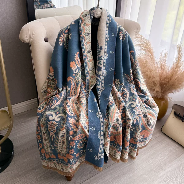 Thickened Double-Sided Paisley Jacquard Faux Cashmere Scarf for Travel, Versatile Vintage Ethnic Style Shawl for Spring and Autumn