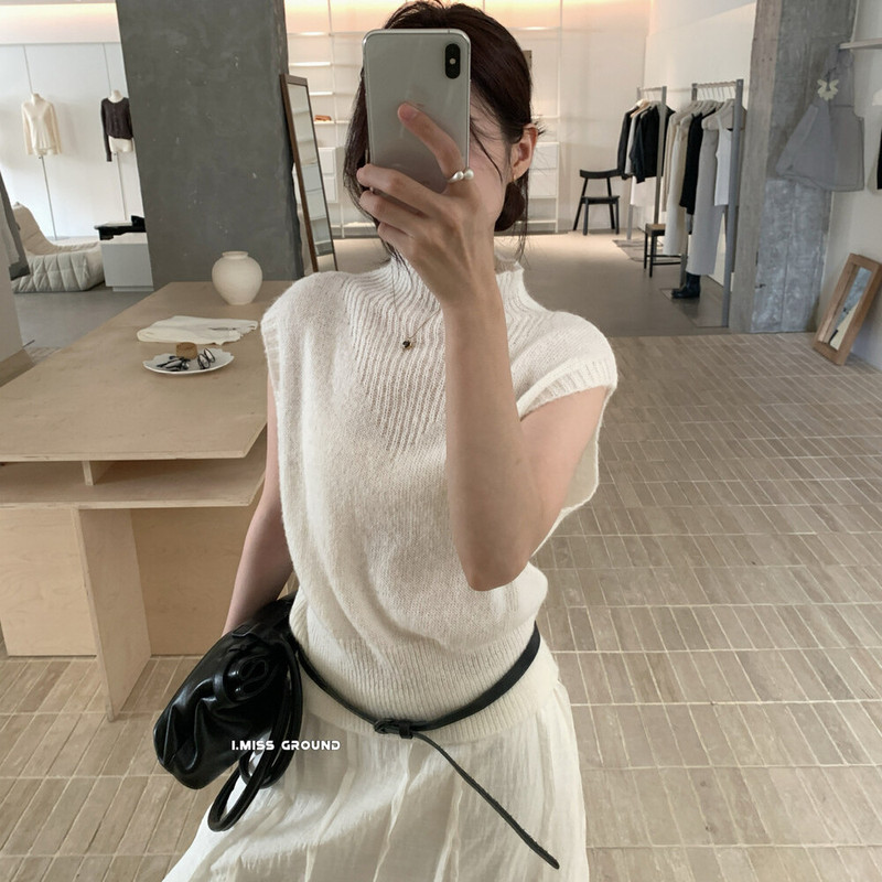 i miss韩标设计感半高领羊毛针织衫女上衣2025秋季短袖毛衣上衣|undefined
