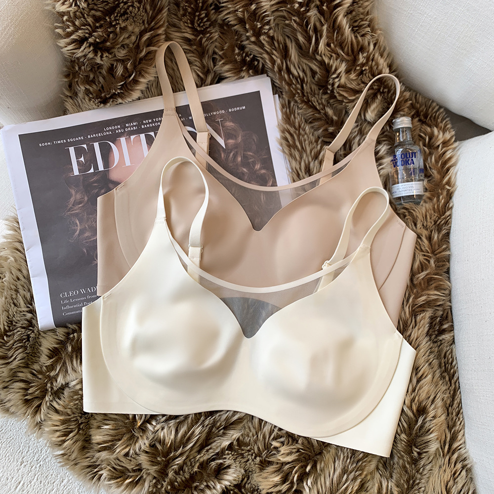 Orejas de conejo delgadas japonesas ropa interior sin costuras de las mujeres sujetador de adelgazamiento de pecho grande sin anillo de acero sujetador de sueño