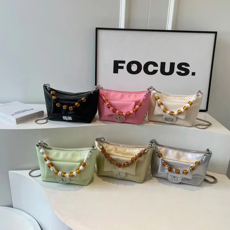 Borsa a tracolla versatile con perline per donna elegante borsa a spalla_voghion.com