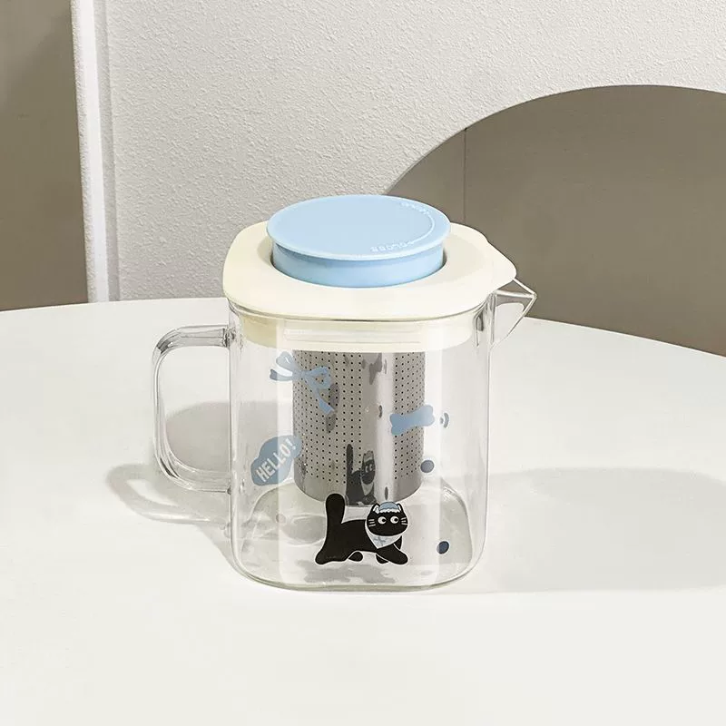 Capacious square tea, glass teapot