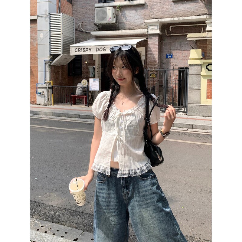 Sweet Style Lace-Trimmed Short-Sleeved Shirt for Women 2026 Summer New Stylish Blouse Slimming Chic Top Sweet Style Lace-Trimmed Short-Sleeved Shirt for Women 2026 Summer New Stylish Blouse Slimming Chic Top
