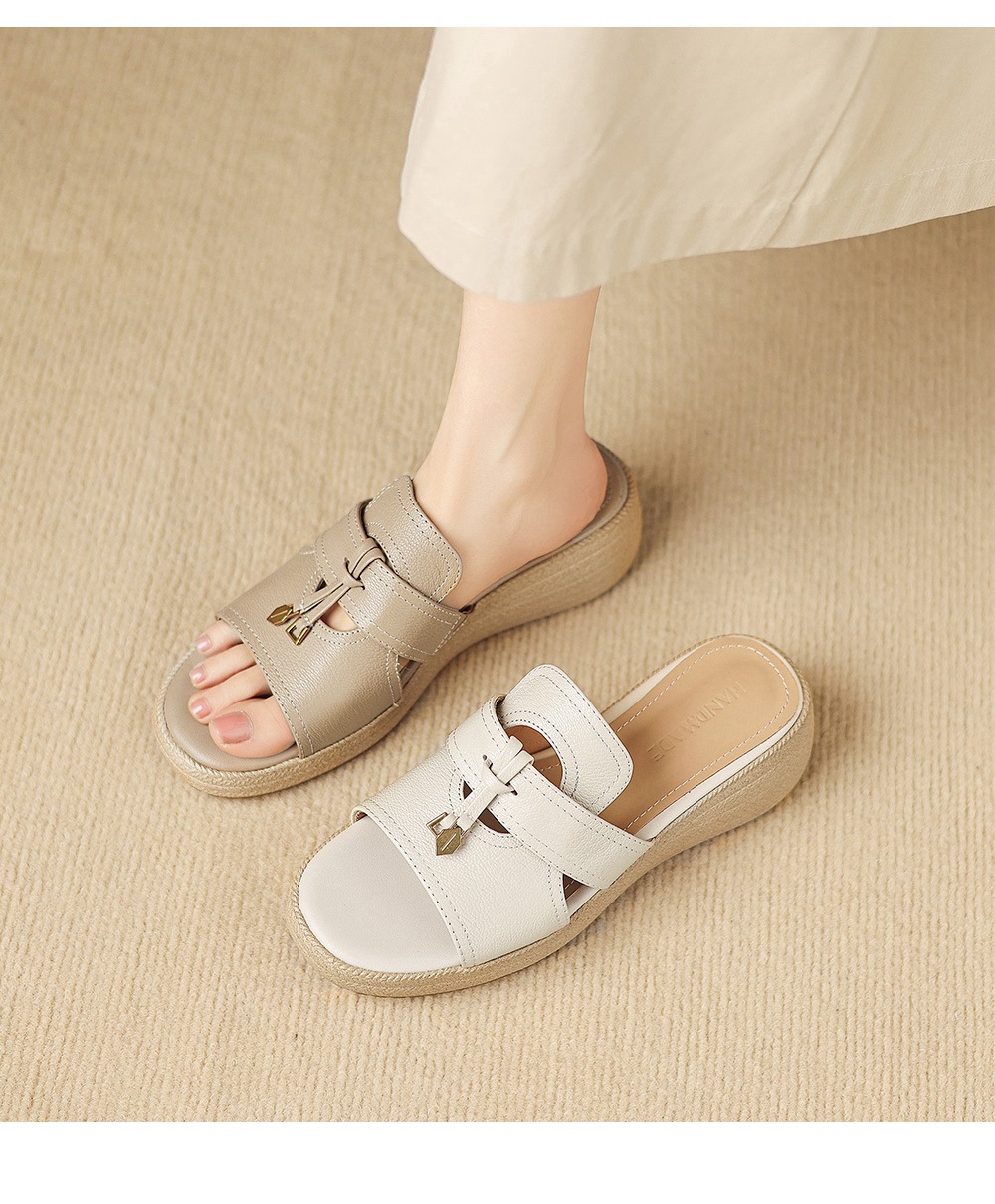 Sandal nữ quai chữ V đế bánh mì da dê hở mũi — màu trắng ngà chi tiết 1