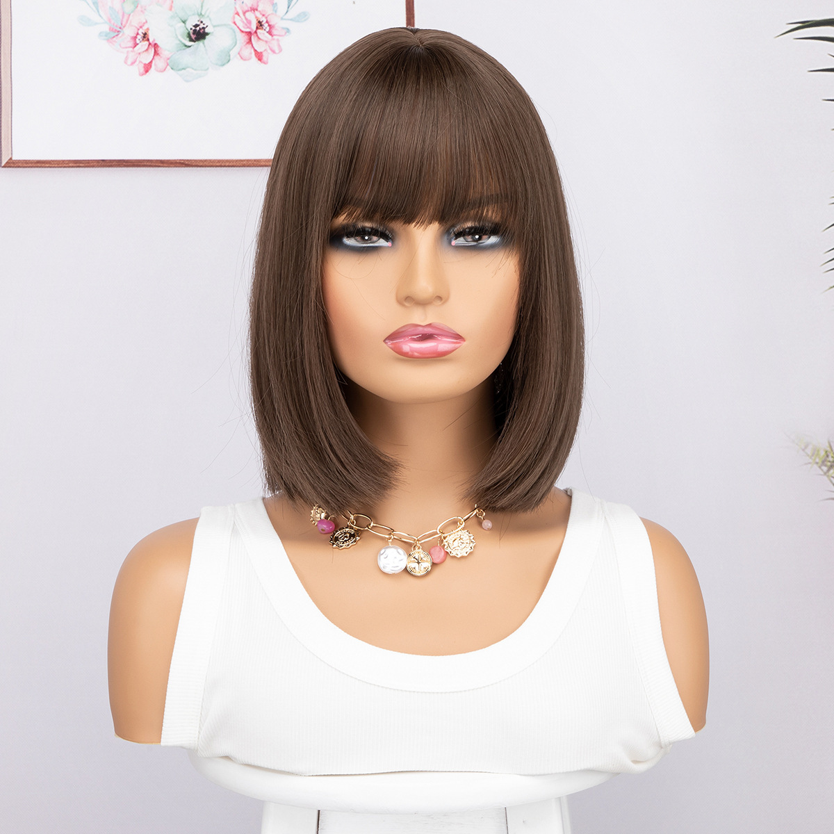 Bo Bo cabeza peluca de moda aire rojo en línea Qi franja corta recta bobo imitación fibra química cubierta de cabeza transpirable natural