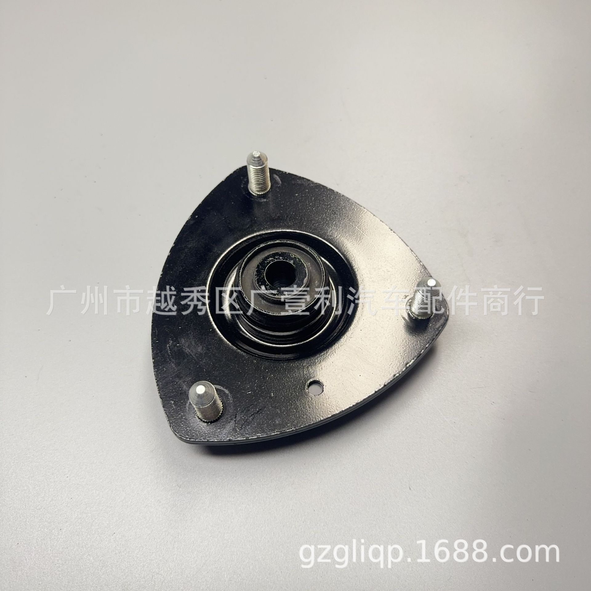 Apply 51920-S7A-A01 51925-S7A-A01 51920-S6M-014 RD5CRV front top rubber
