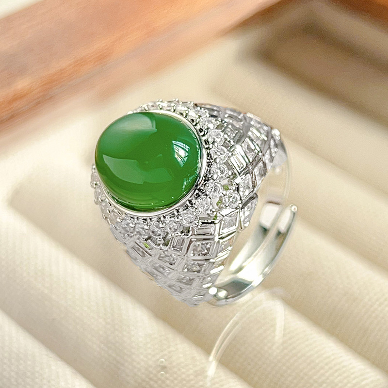 Otoño e invierno nuevo estilo Zhuang Shengsheng joyería simulación corindón rojo superficie lisa retro anillo de alta gama piedra principal 10*12