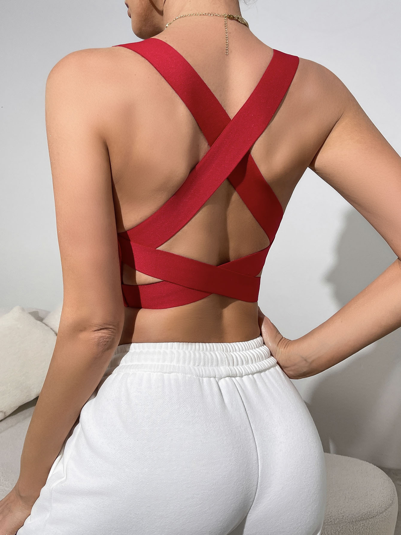 Europa y Estados Unidos transfronterizos cuello cuadrado hombro ancho chaleco pequeño chaleco deportivo casual chaqueta explosiva sexy delgada mujer hermosa espalda
