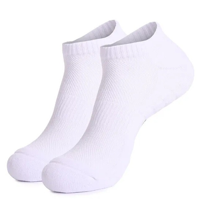 New Fashionable Sustainable Basketball Ankle Socks, Crew Football Socks with Custom Logo, Suitable for Men
