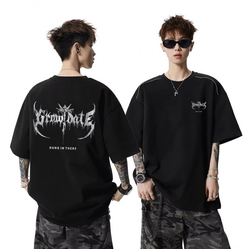 Trendy American-style heavyweight short-sleeved T-shirt, half-sleeve, three-quarter sleeve base layer, new fashionable and popular style.