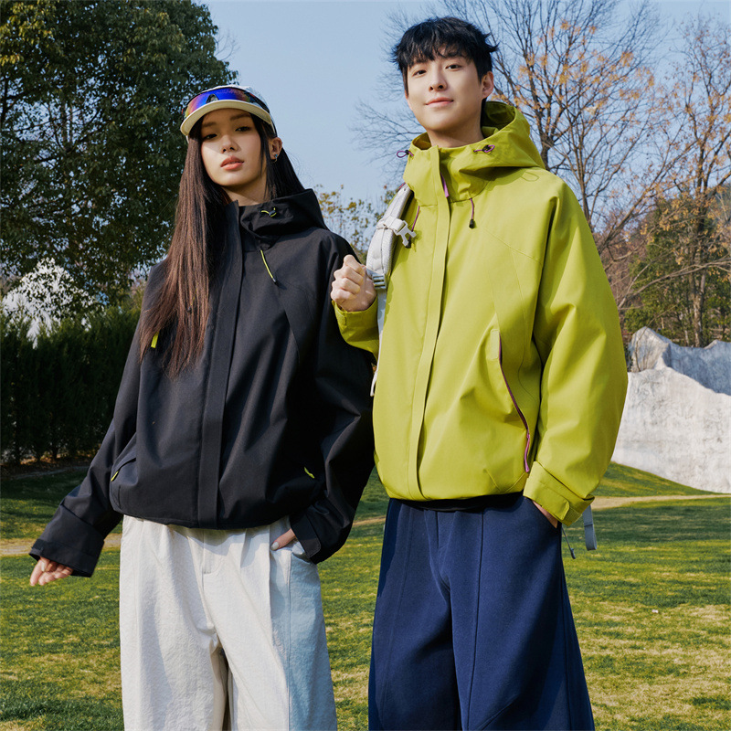 Big Brand Outdoor-Style Jacket for Men and Women with Hood and Pockets, Perfect for Hiking and Mountaineering, 2026 New Model, Very Attractive