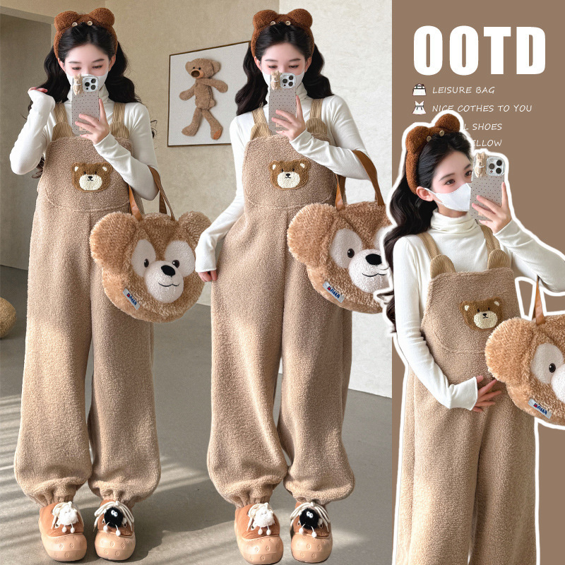 Maternity Wear Autumn and Winter 2025 New Style Outer Wear Age-Reducing Playful and Cute Bear Overalls Bottoming Top Suit