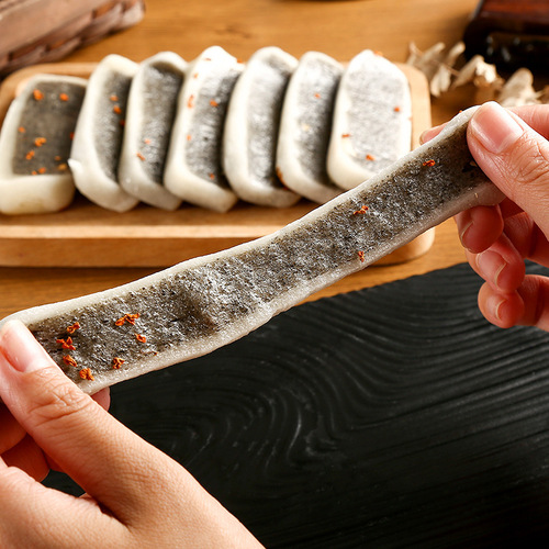 Black Sesame Soft Rice Cake, Wenzhou Specialty, Traditional Old-Style Handmade Snack, Ready-to-Eat Zero Food Snack, Authentic