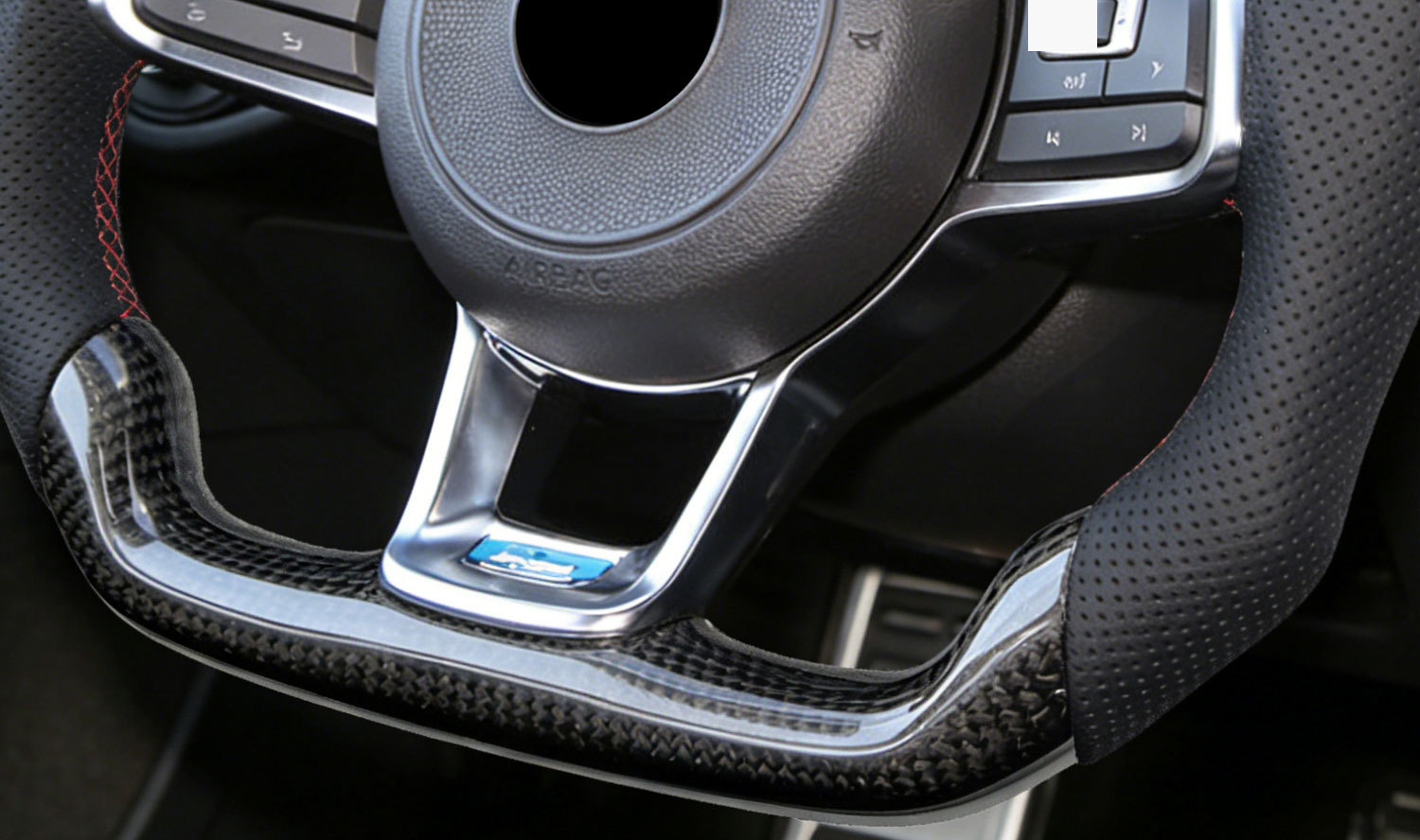 Suitable for Golf 7Gti Golf 7 Carbon Fiber Rline Sports Steering Wheel with Red Center Cap
