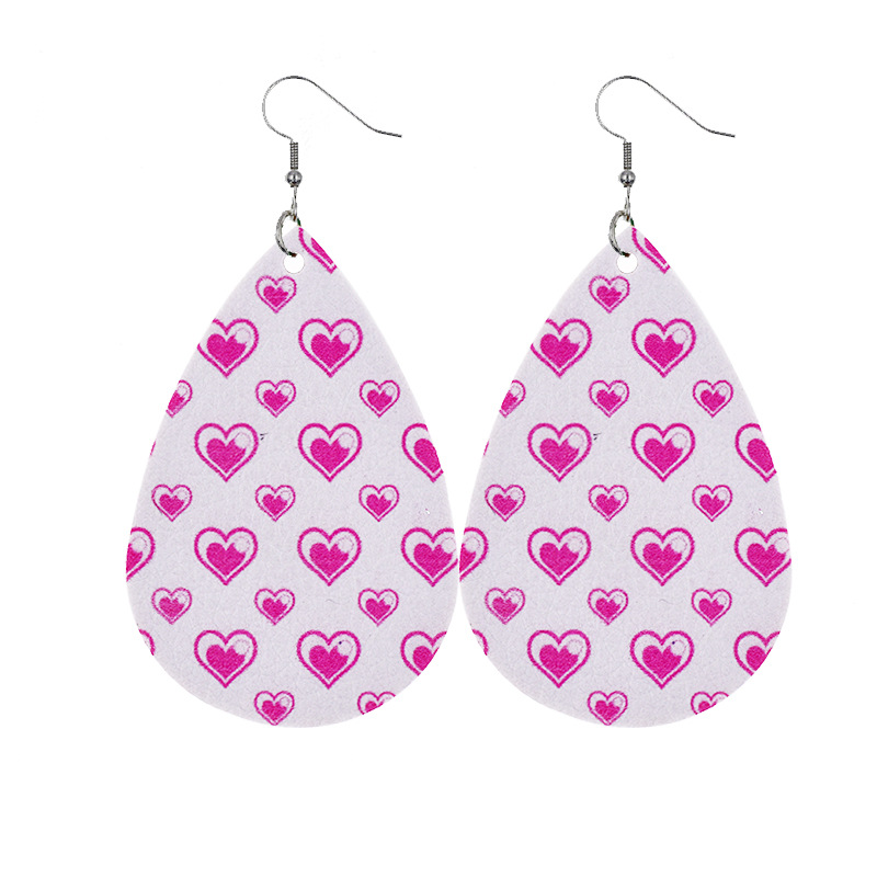 1 Pair Casual Elegant Modern Style Heart Shape Pu Leather Drop Earrings display picture 4