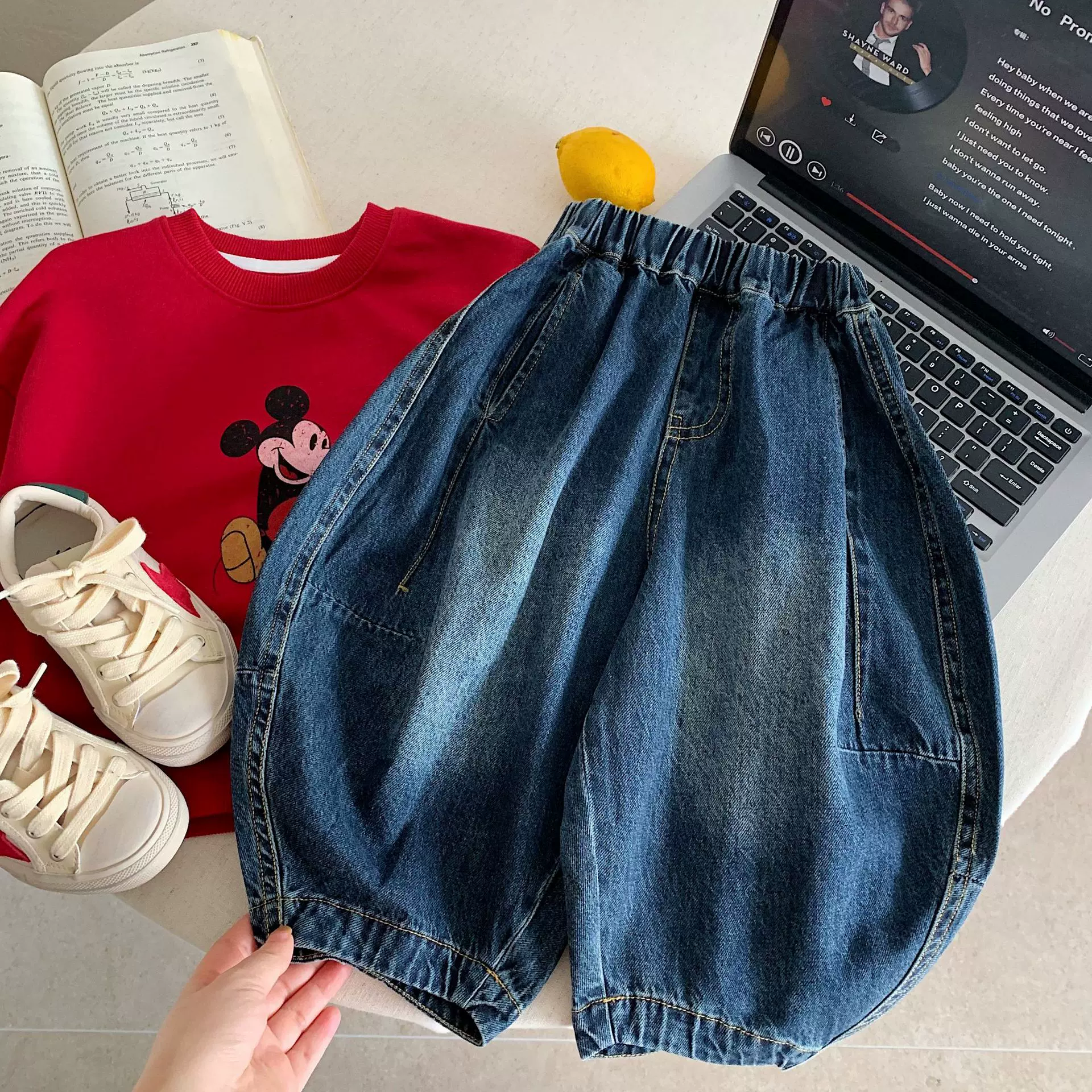 儿童弯刀牛仔裤2026春季新款韩版小童长裤男童女童休闲时尚阔腿裤