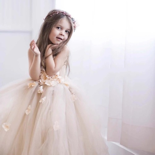 女童吊带礼服2024新款中大童花朵公主裙甜美花童婚礼蓬蓬纱裙批发