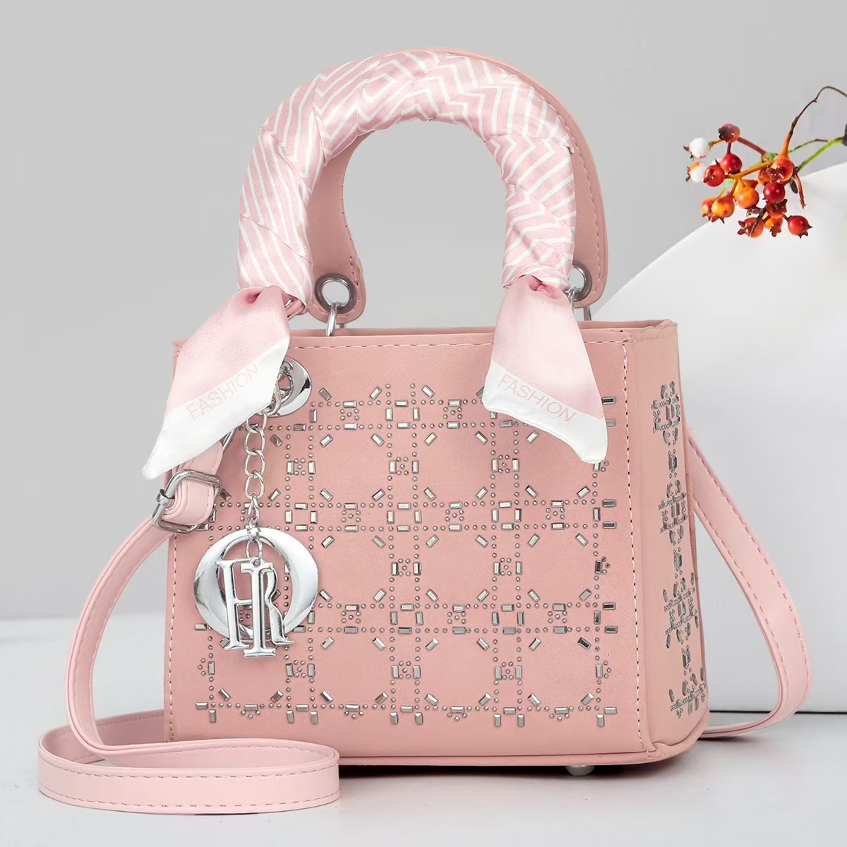 Versión coreana de todo fósforo bolso cuadrado pequeño bolso femenino comercio exterior 2025 fabricante de verano nuevo bolso de mensajero de un solo hombro Xia Tiandi image 9