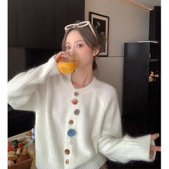 设计感小众不规则彩扣针织开衫女秋冬新款韩系减龄温柔风毛衣外套