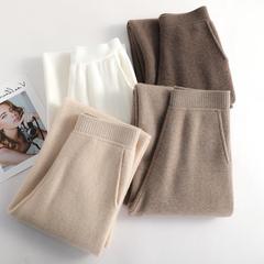 オル秋冬の女性用イミテーションウールニットルーズストレートパンツ、カシミアワイドレッグパンツ、小柄な人向けのポケット付きフロアレングスパンツ