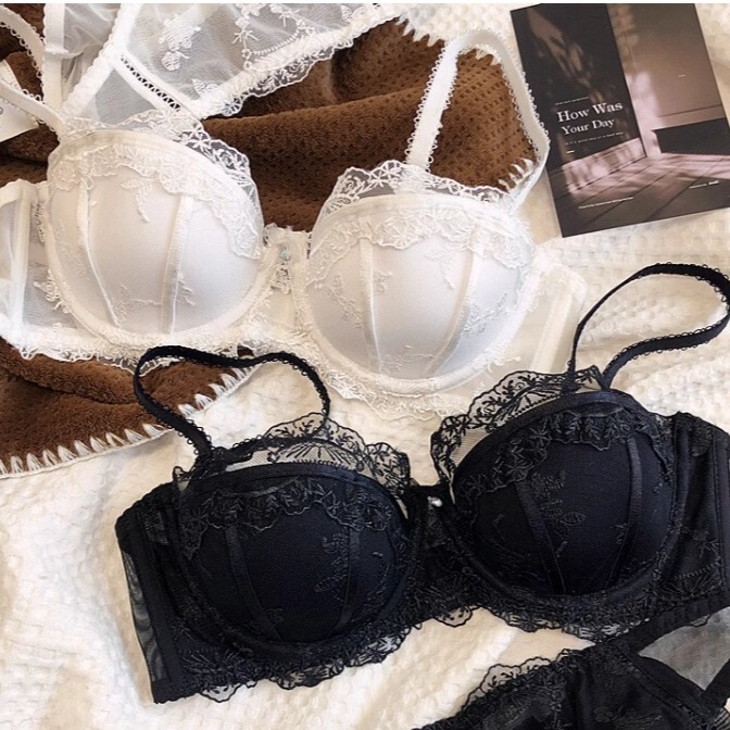 Lace Embroidered Intimates for Women with Small Breasts, French Half-Cup Bra, Anti-Sagging, Secondary Breast Reduction, Soft Steel Ring Set, Breast Pad Lace Embroidered Intimates for Women with Small Breasts, French Half-Cup Bra, Anti-Sagging, Secondary Breast Reduction, Soft Steel Ring Set, Breast Pad