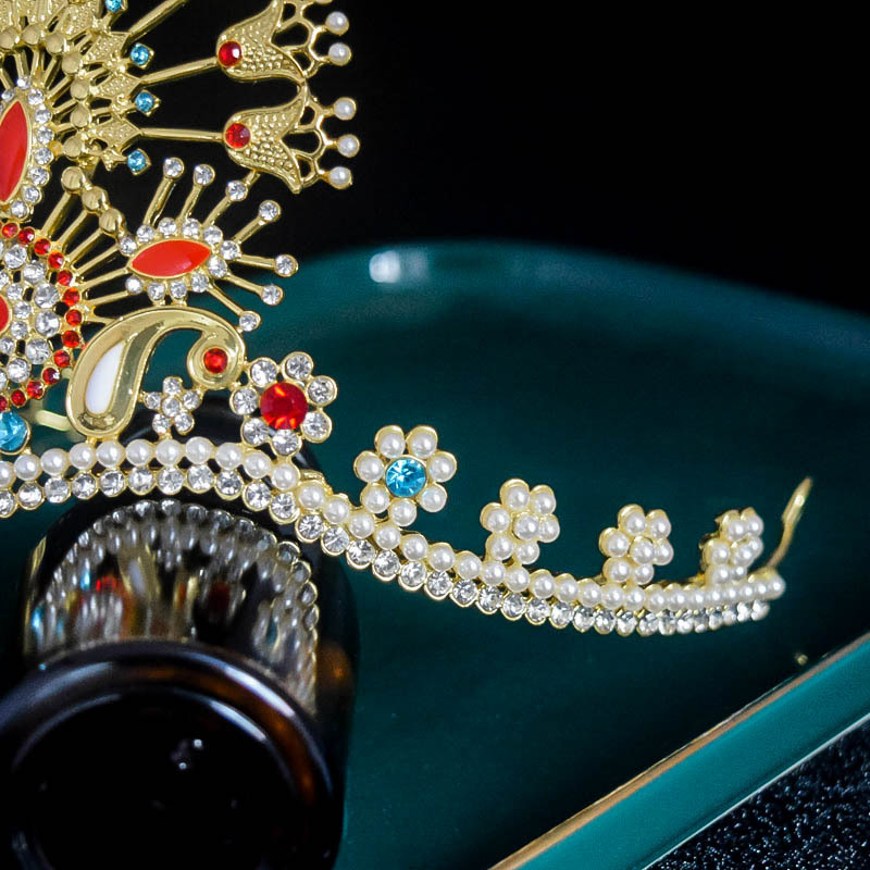 Luxurious Geometric Alloy Plating Artificial Pearls Rhinestones Crown