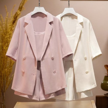 大码女装2025新款胖MM夏季时尚套装洋气遮肚子短裤西服三件套