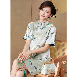 �������⡹����ʽ40ķ���ذ���z��������Ů�����\�Ứ���L�B��ȹ