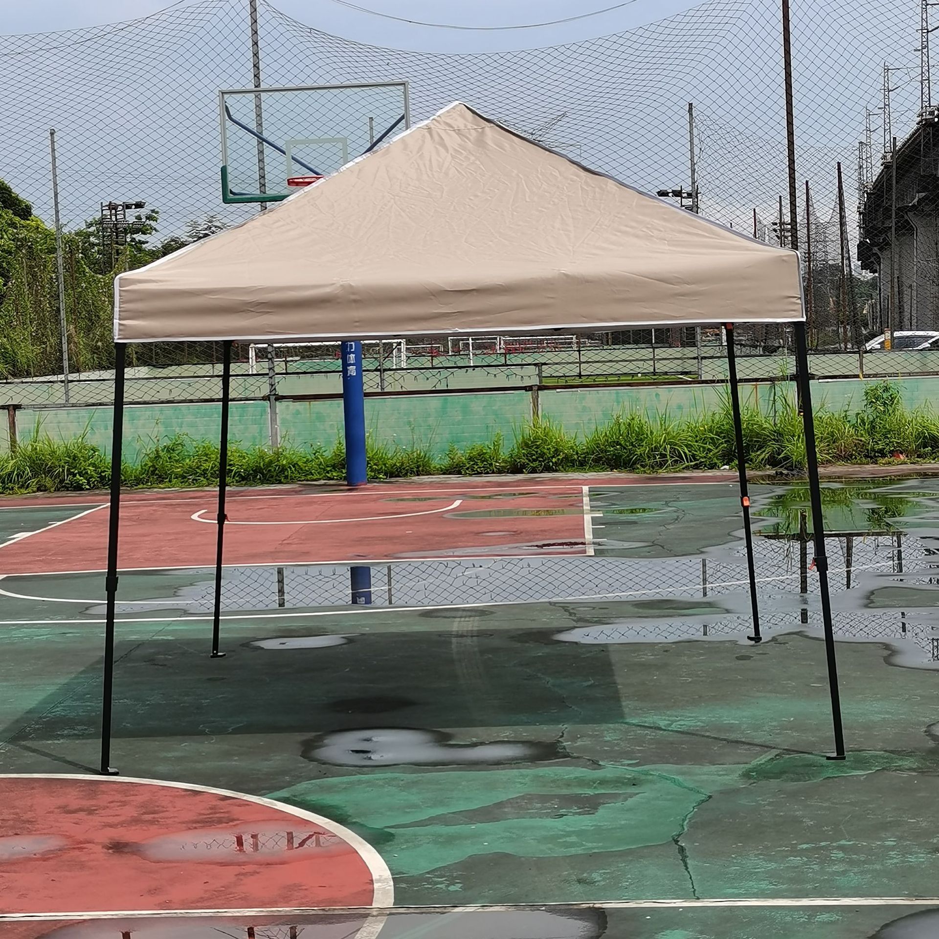 Estante hueco al aire libre camping plegable tienda de campaña de doble capa portátil viaje de cuatro patas tienda 210T recubierto de plata Oxford tela