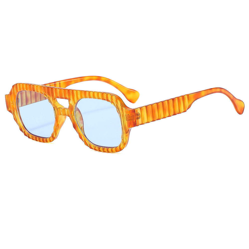 Retro Vertical Striped Women's Sunglasses High-end Trendy Shades_voghion.com
