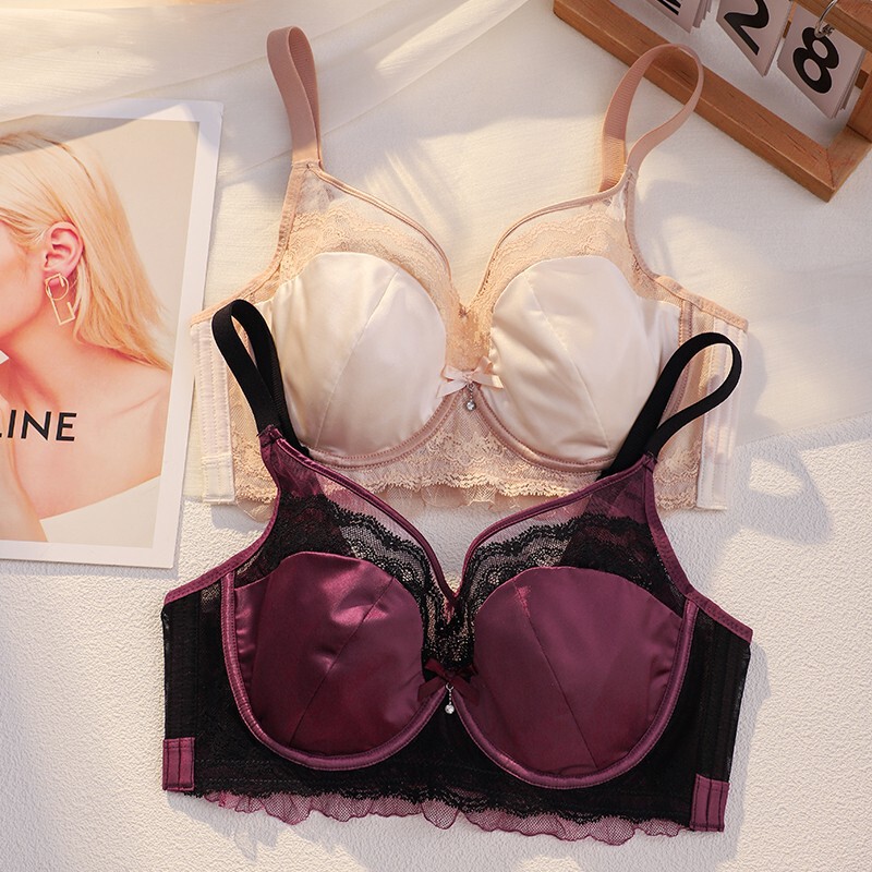 Satin Seamless Underwear for Women, Summer Thin Style, Minimizes Large Bust, Gathers Side Breasts, Prevents Sagging, Soft Underwire, Rabbit Ear Cup Lace Bra Satin Seamless Underwear for Women, Summer Thin Style, Minimizes Large Bust, Gathers Side Breasts, Prevents Sagging, Soft Underwire, Rabbit Ear Cup Lace Bra