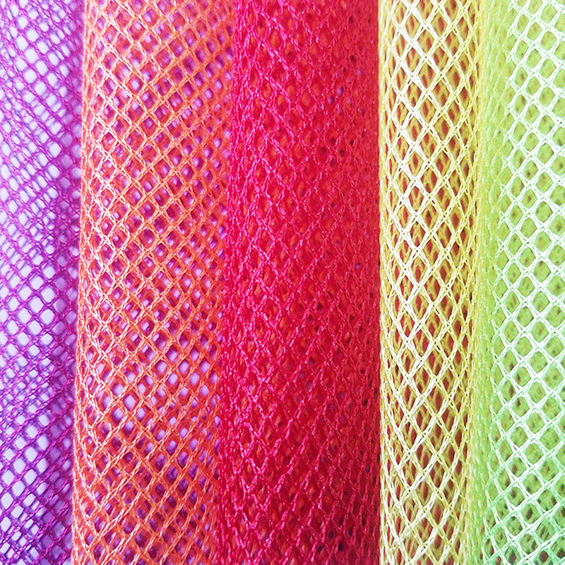 现货供应 硬手感箱包手袋网布菱形网眼布 颜色多 质量好 欢迎来电