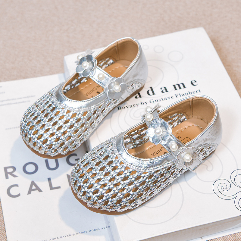 Zapatos romanos trenzados para niñas 2026 verano nuevo niño de moda universal hueco con suela suave zapatos de princesa zapatos image 8