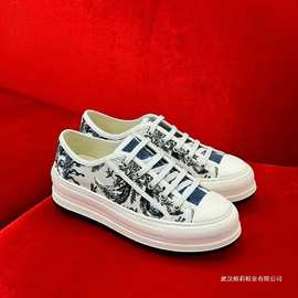 D家2024新款刺绣厚底运动鞋系带字母休闲帆布英伦风时尚女鞋