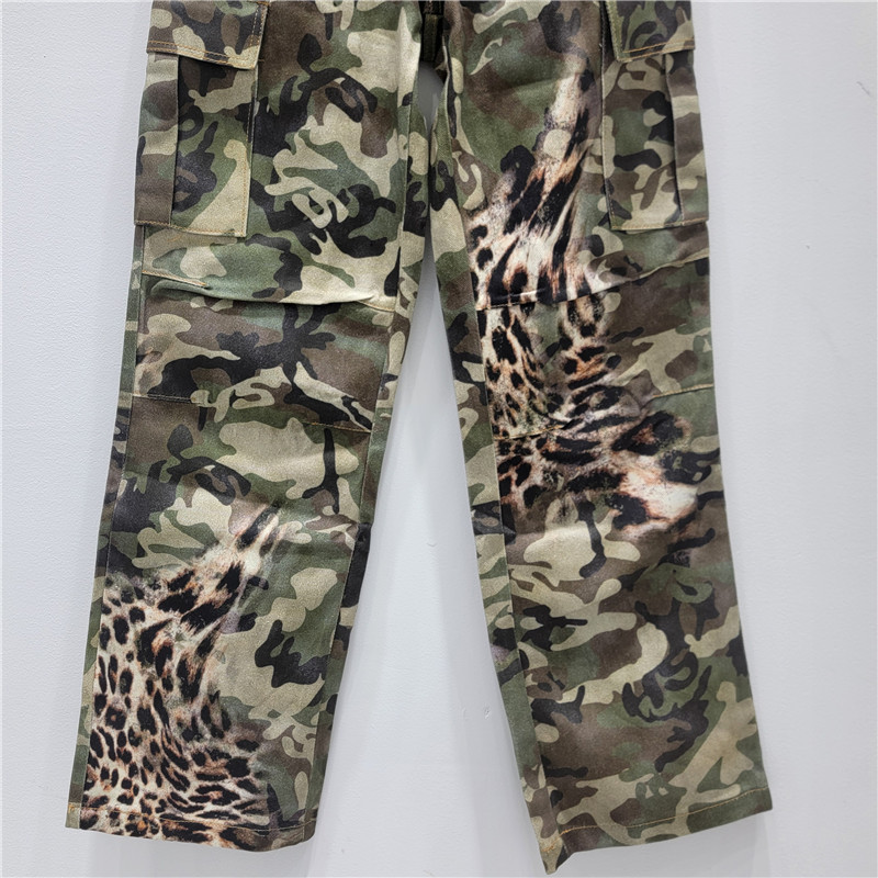 2026 primavera y verano nuevo estilo americano camuflado estampado de leopardo empalmado de bolsillo pantalones de trabajo sueltos delgados pantalones casuales rectos