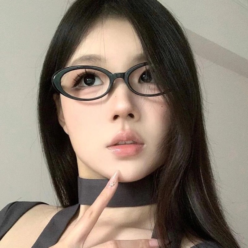 Nuevo retro elíptico pequeño marco anti-luz azul gafas de lector de moda de mujeres bordes gruesos de alta calidad que muestran la cara pequeña gafas de lector HD