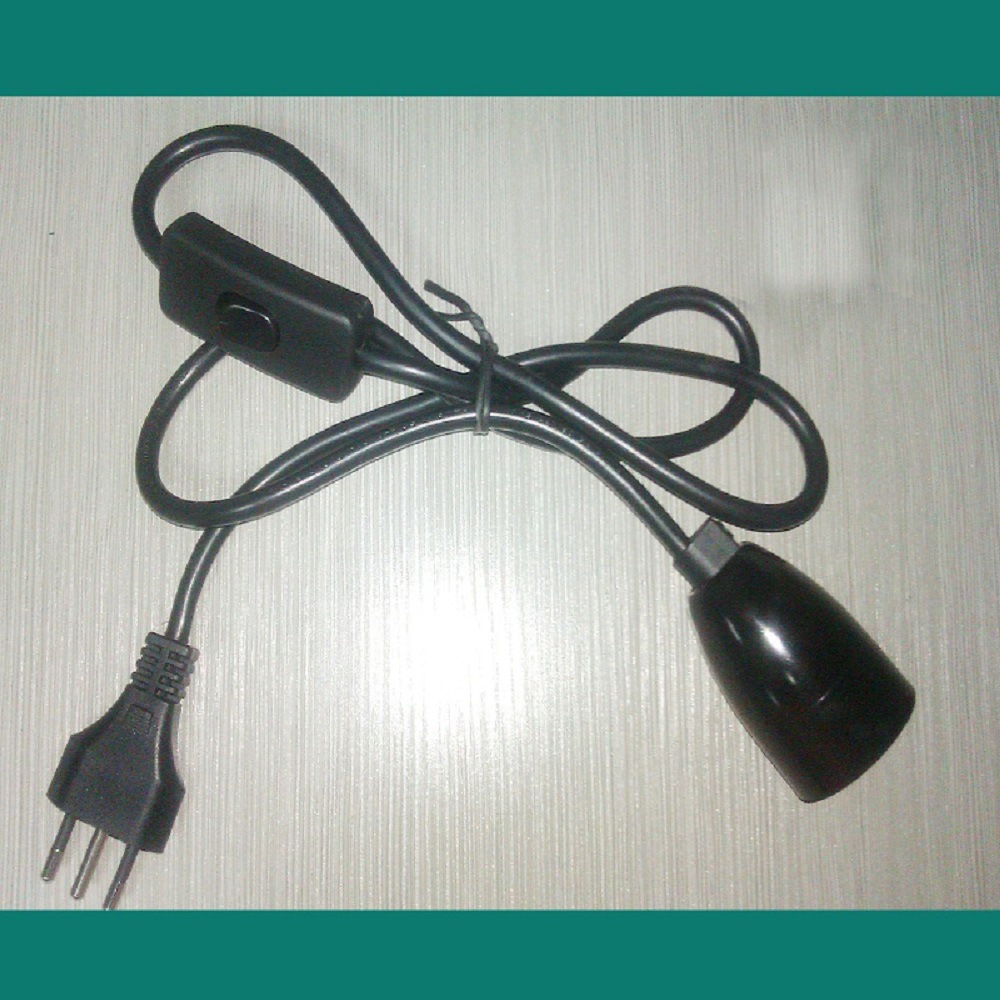 生产销售黑色意大利三插带303开关e27喇叭电木灯头座认证电源线材