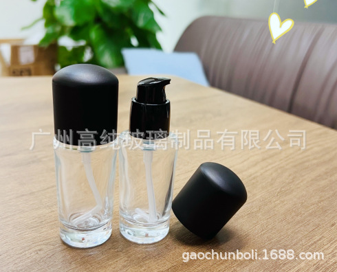 现货供应晶白料玻璃厚底粉底液瓶+外置泵