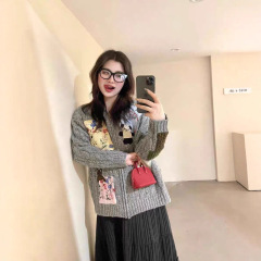 高版本25年秋季新款翻领复古贴布熊猫长袖拉链开衫宽松百搭女毛衣