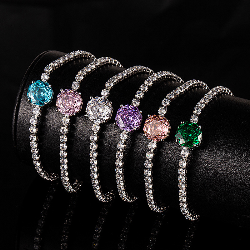 Fashionable bracelet