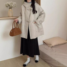 秋冬新款韩版连帽宽松双面羊毛大衣高级感短款牛角扣羊毛呢外套女